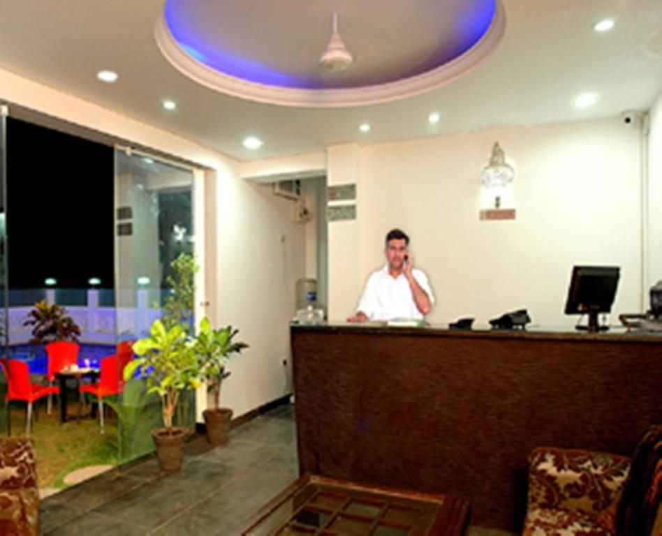 Rishikesh Inn By One Hotels רישיקש מראה חיצוני תמונה